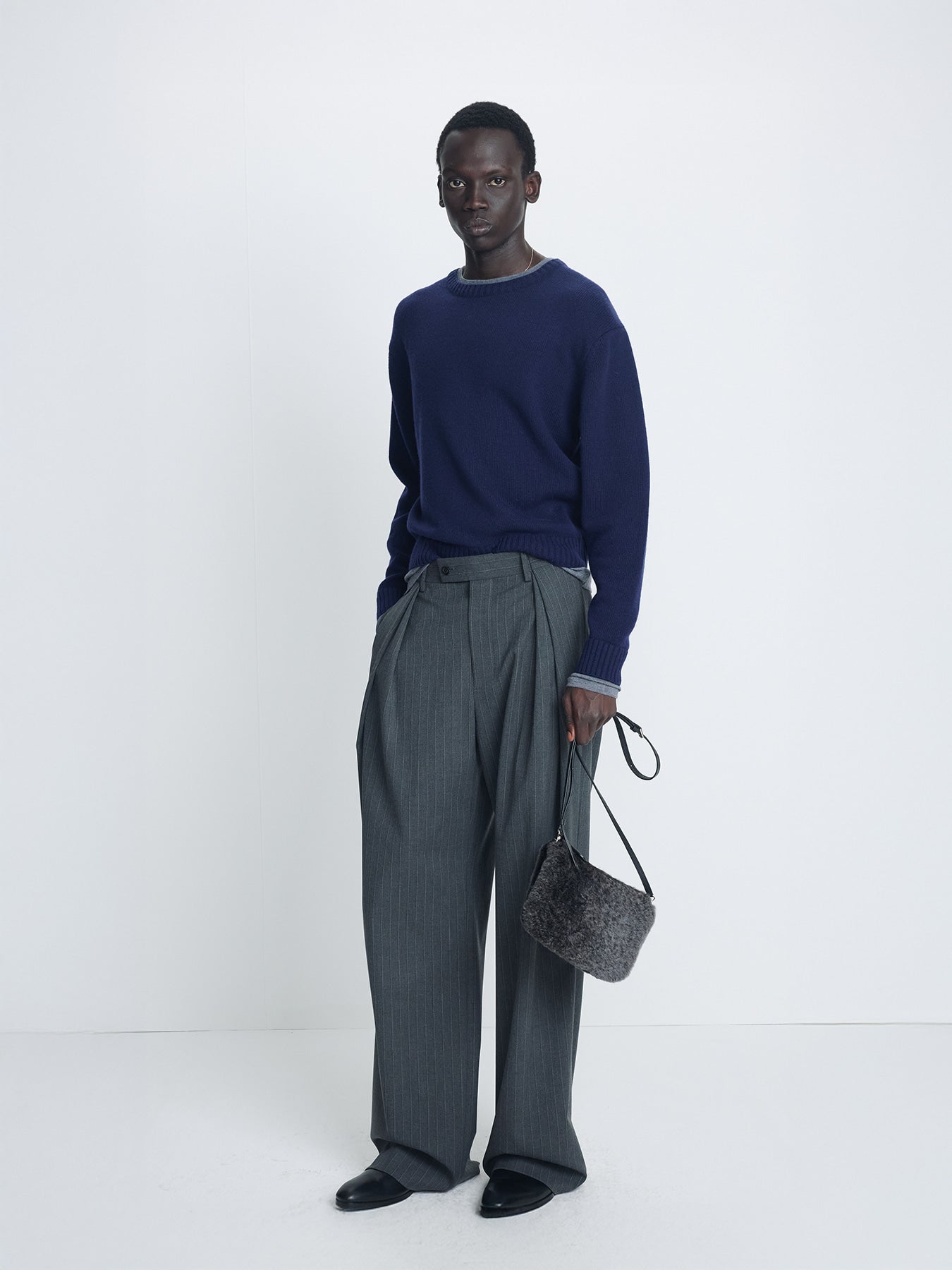 Tonywack - Wool And Cashmere Layered Knit (Navy/Grey) product image 1 | TRAB K-Fashion Australia