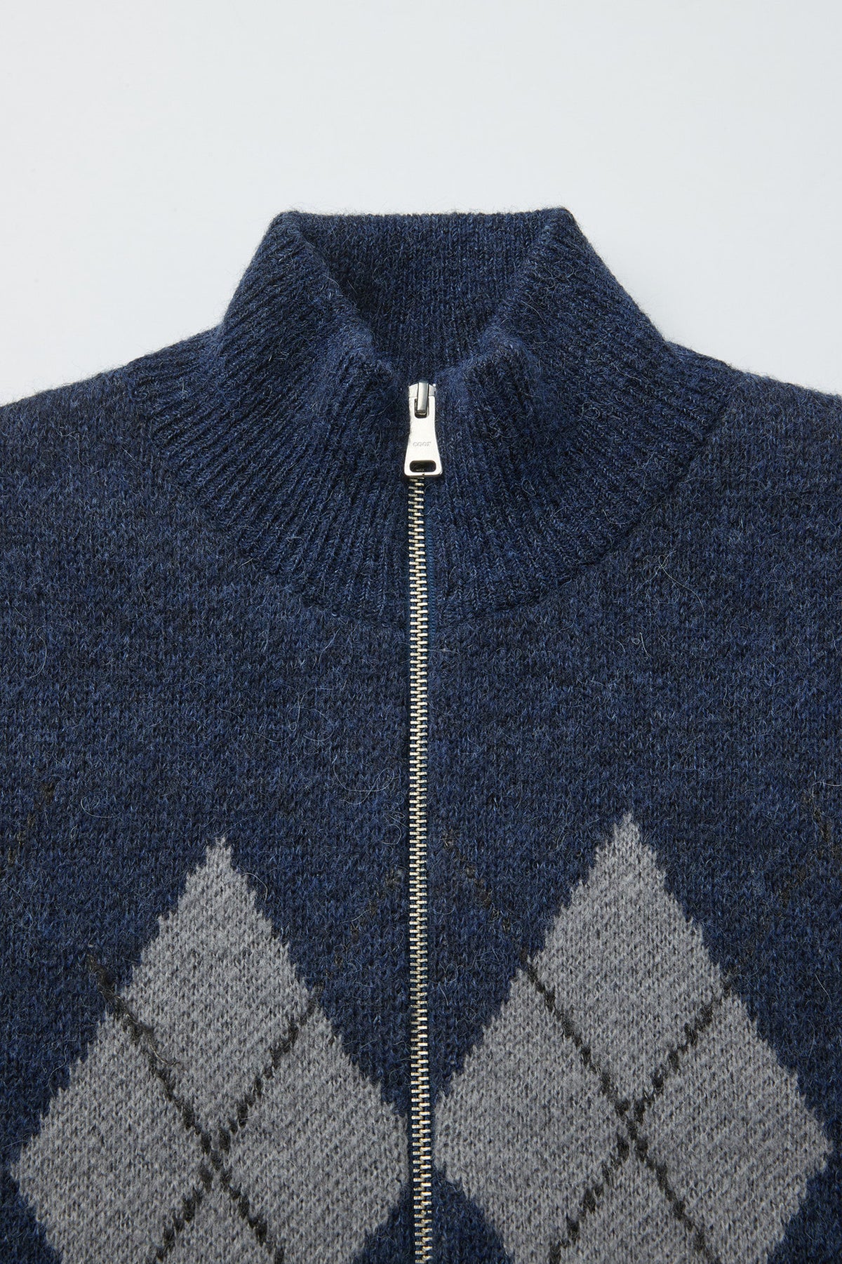 Coor - Inside Out Argyle Zip-Up (Melange Blue) product image 5 | TRAB K-Fashion Australia