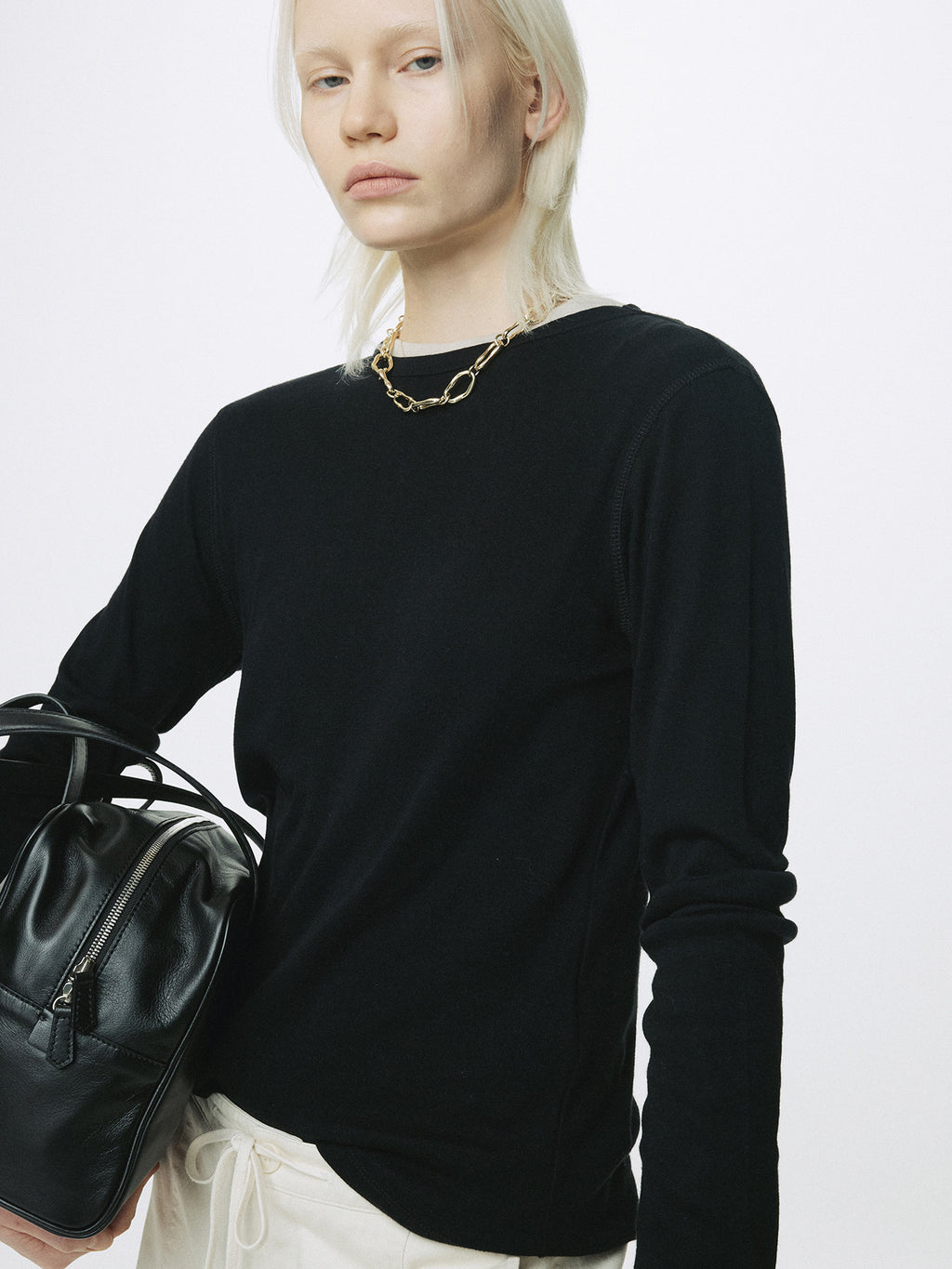 Tonywack - Cotton Cashmere Essential Top (Black) product image 6 | TRAB K-Fashion Australia