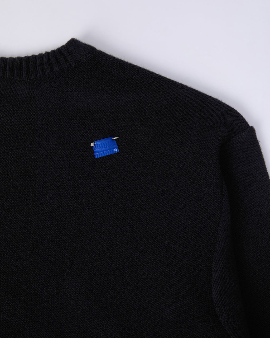 Ader Error - Dimension Ball Product. 128 (Noir) product image 9 | TRAB K-Fashion Australia