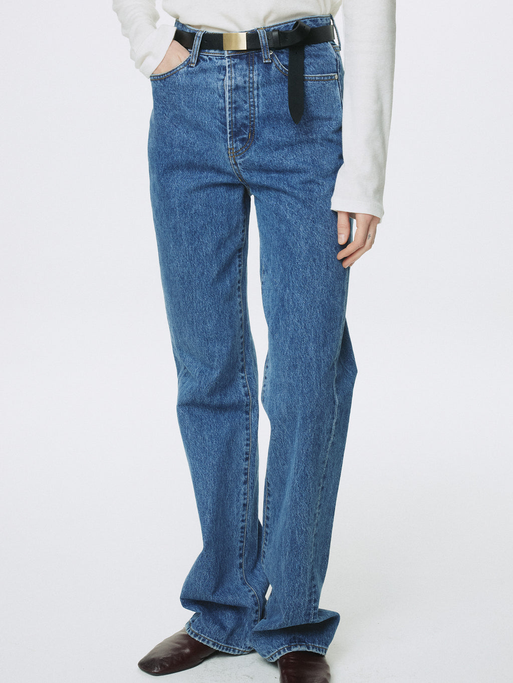Tonywack - Twisted Seam Straight-Leg Denim Jeans (Washed Blue) product image 6 | TRAB K-Fashion Australia