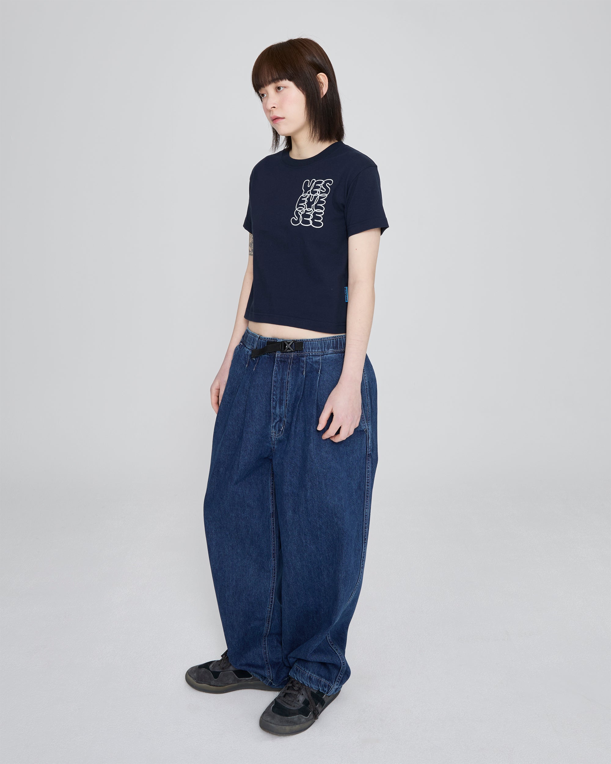 yeseyesee - C-Logo Kids Tee (Navy) product image 8 | TRAB K-Fashion Australia