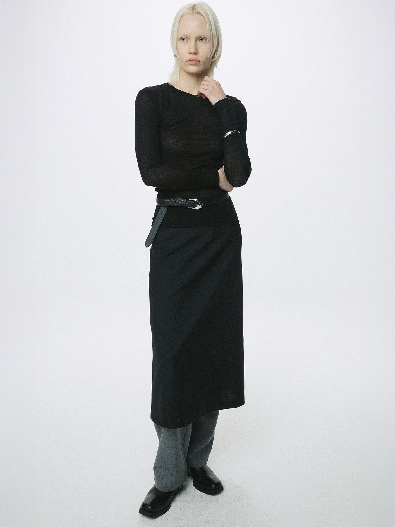 Tonywack - Wool Midi Skirt (Black) product image 5 | TRAB K-Fashion Australia