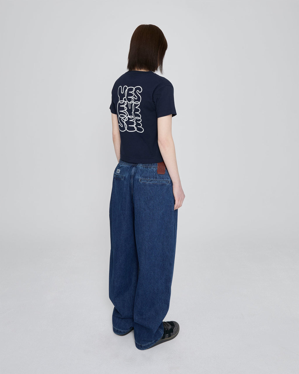 yeseyesee - C-Logo Kids Tee (Navy) product image 9 | TRAB K-Fashion Australia