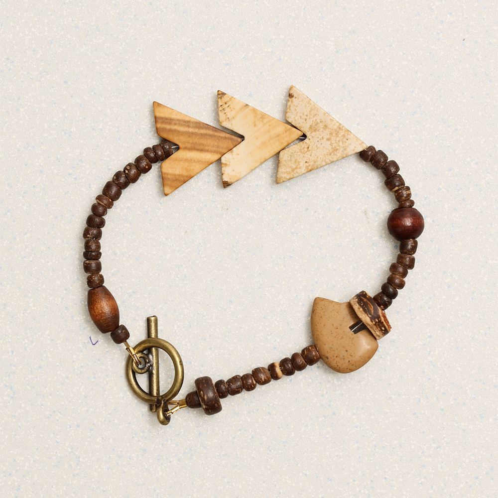 Towtow Archive - Arrow Stone Bracelet (Brown) product image 4 | TRAB K-Fashion Australia