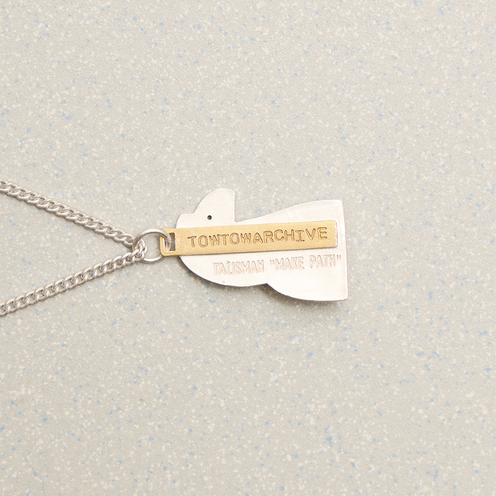 Towtow Archive - Flat Horse Turquoise Necklace Circle (Silver) product image 6 | TRAB K-Fashion Australia
