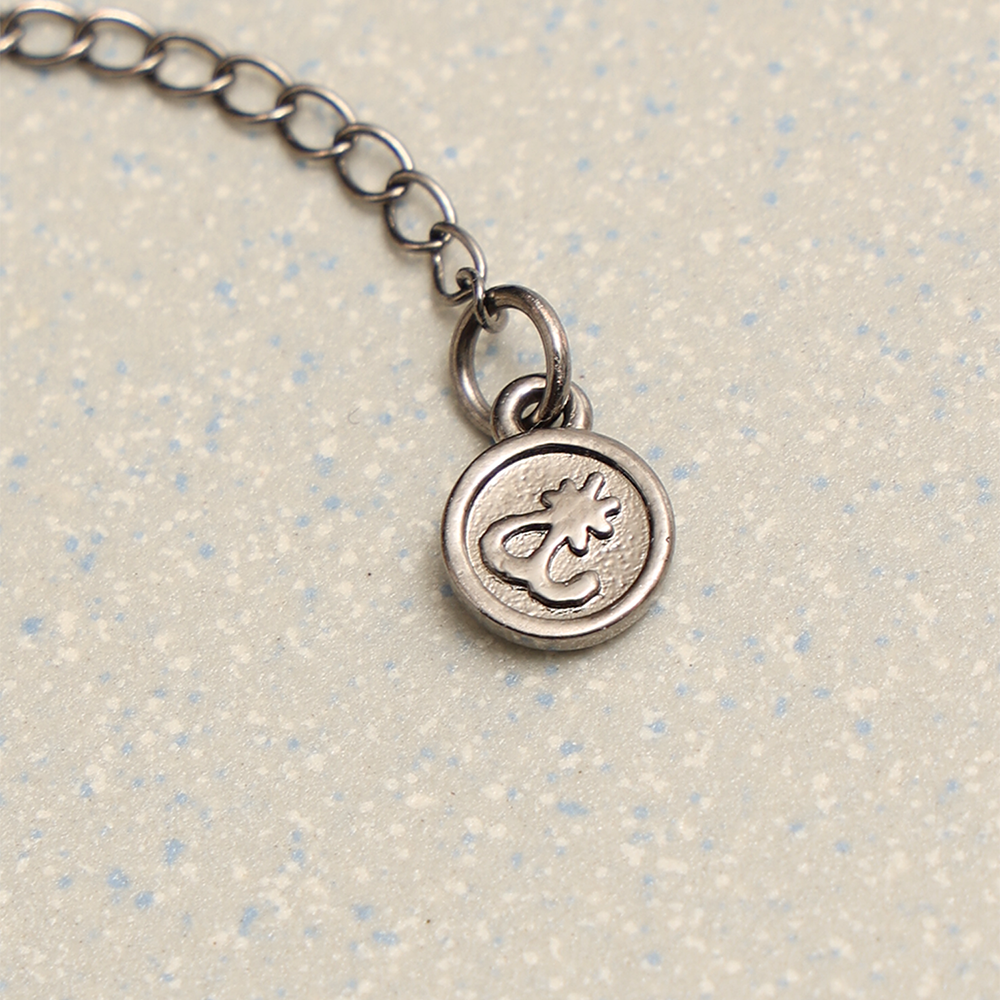 Towtow Archive - Steel Petal Bracelet (Black) product image 12 | TRAB K-Fashion Australia