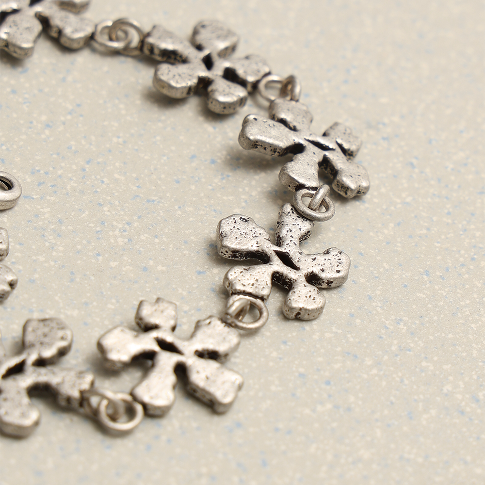 Towtow Archive - Steel Petal Bracelet (Black) product image 7 | TRAB K-Fashion Australia