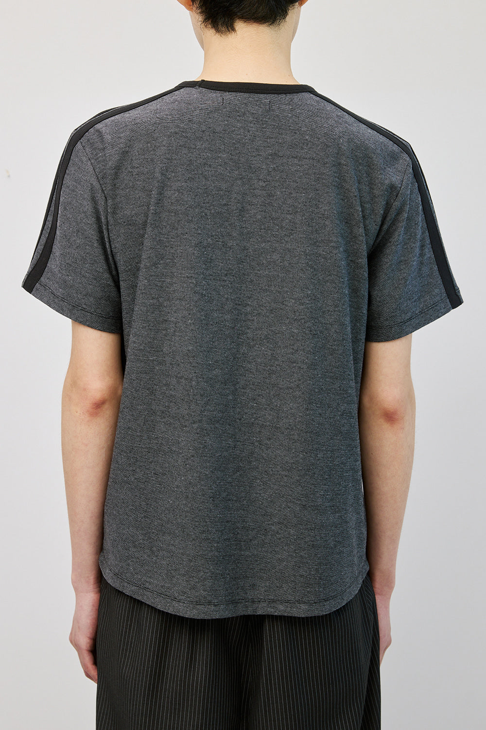 Hatchingroom - Lines Tee (Black) product image 15 | TRAB K-Fashion Australia