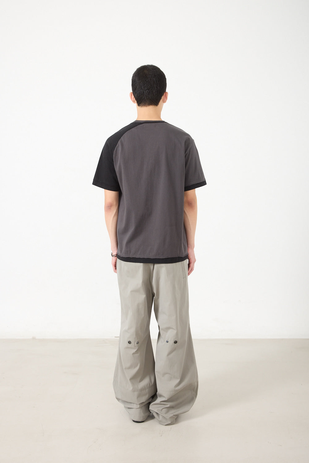 Hatchingroom - Archer Tee (Mud Charcoal) product image 9 | TRAB K-Fashion Australia