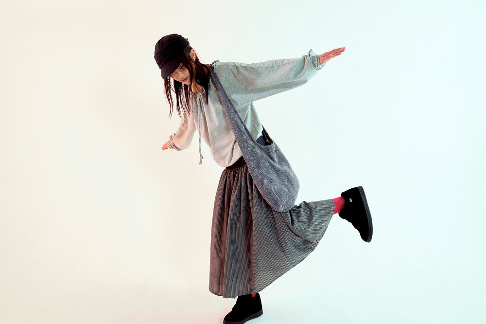 Coyseio - Double Button Stripe Skirt (Black) product image 4 | TRAB K-Fashion Australia