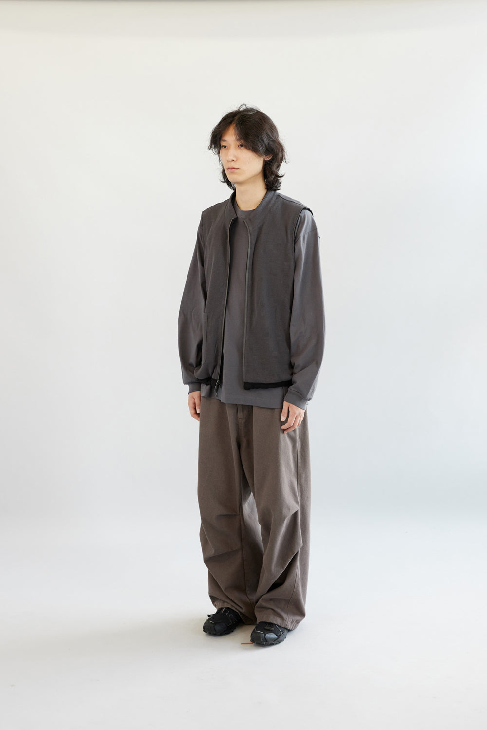 Hatchingroom - Reversible Jersey Vest (Black) product image 18 | TRAB K-Fashion Australia