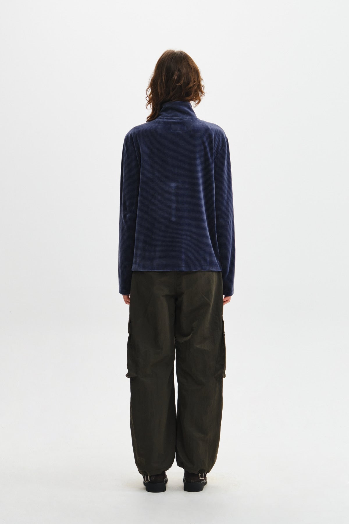 Matin Kim - [Pre-Order – Ships October 8] Striped Velour Zip Up (Navy) product image 9 | TRAB K-Fashion Australia