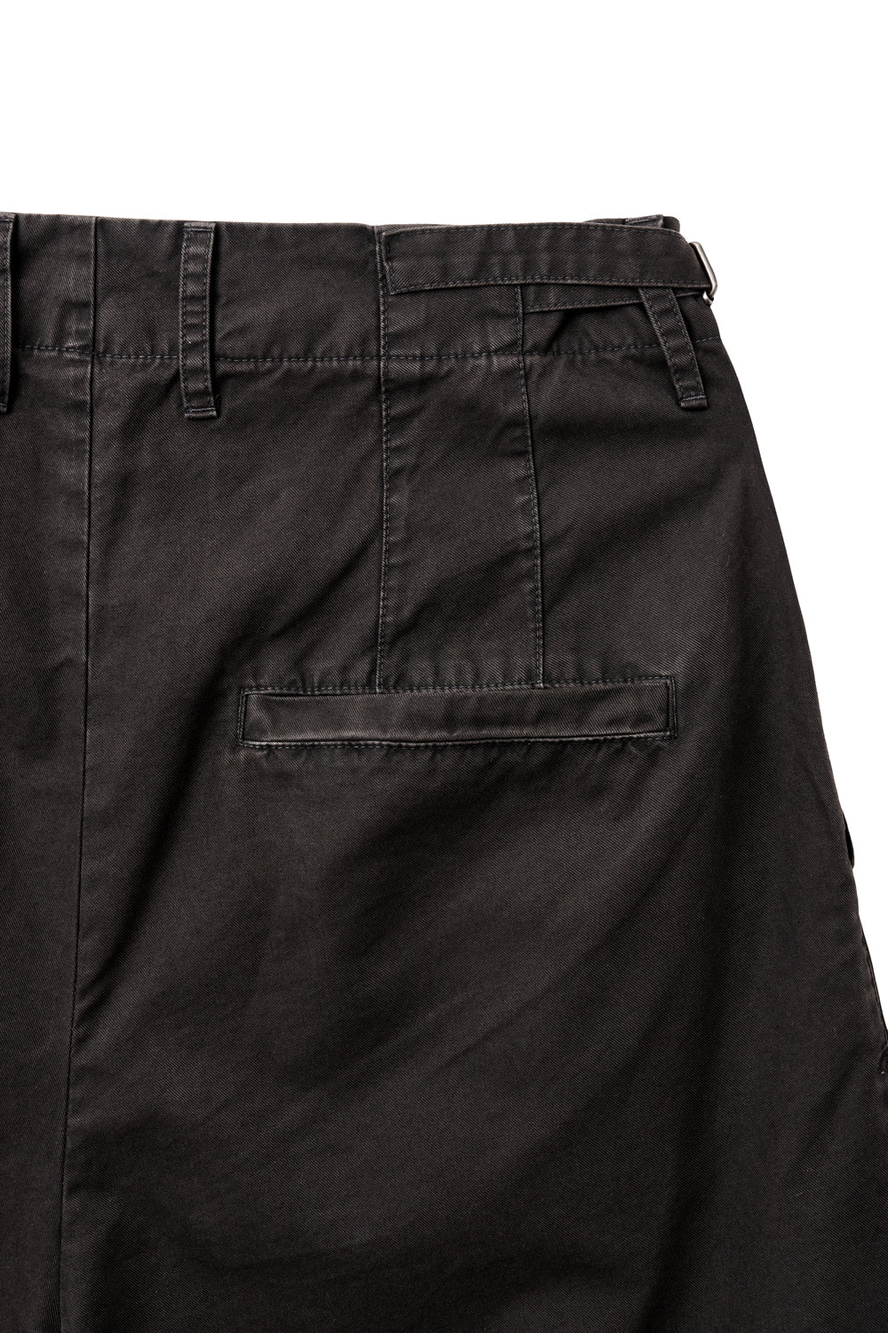 Hatchingroom - Dyed Pleats Shorts Purple (Brown) product image 4 | TRAB K-Fashion Australia