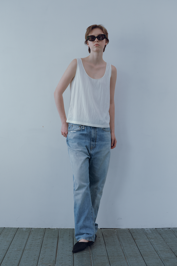 Deinet - Minimal Sleeveless (Ivory) product image 2 | TRAB K-Fashion Australia
