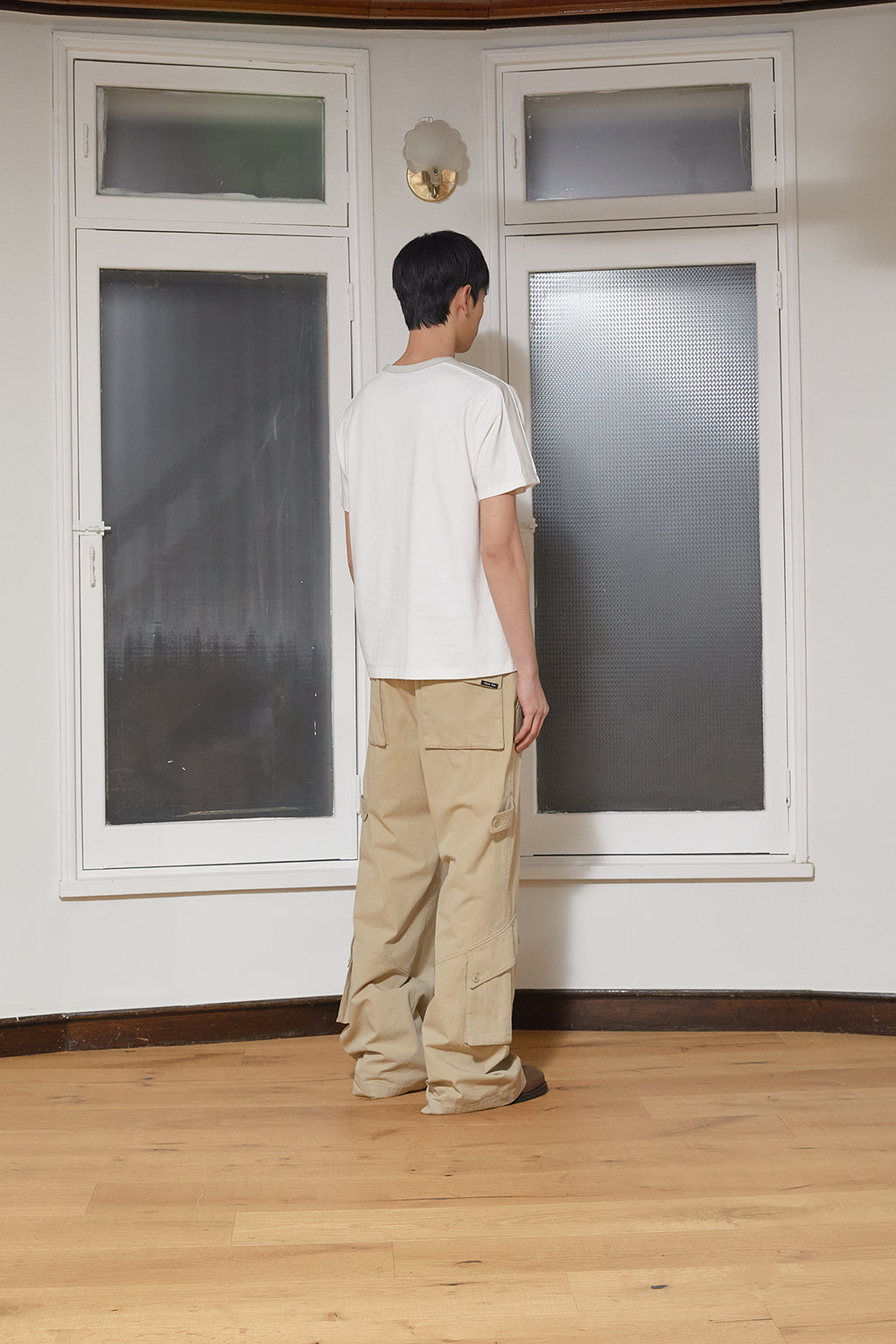 Matin Kim - Color Line Point Logo Top (White) product image 7 | TRAB K-Fashion Australia