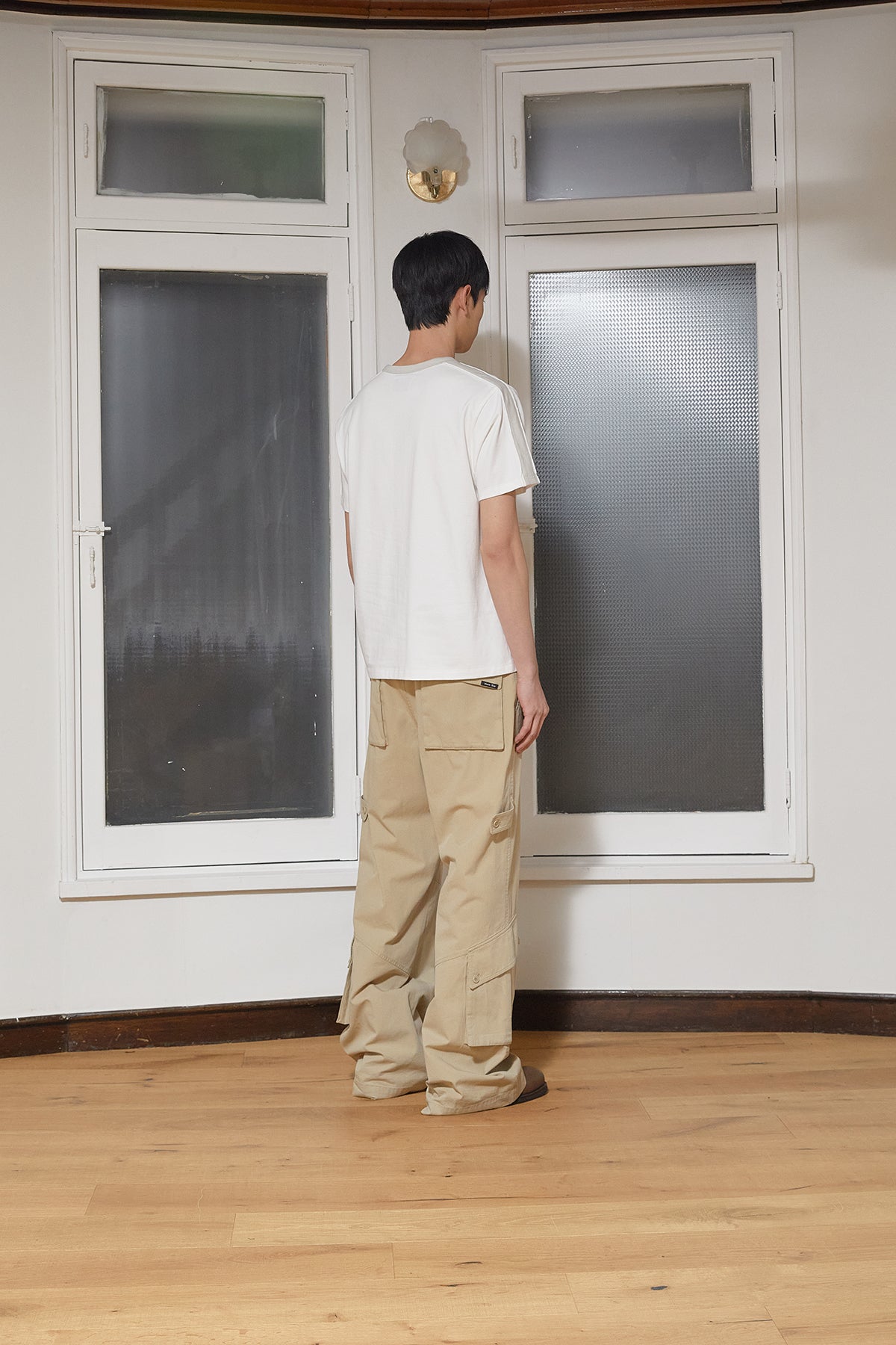 Matin Kim - Color Line Point Logo Top (White) product image 7 | TRAB K-Fashion Australia