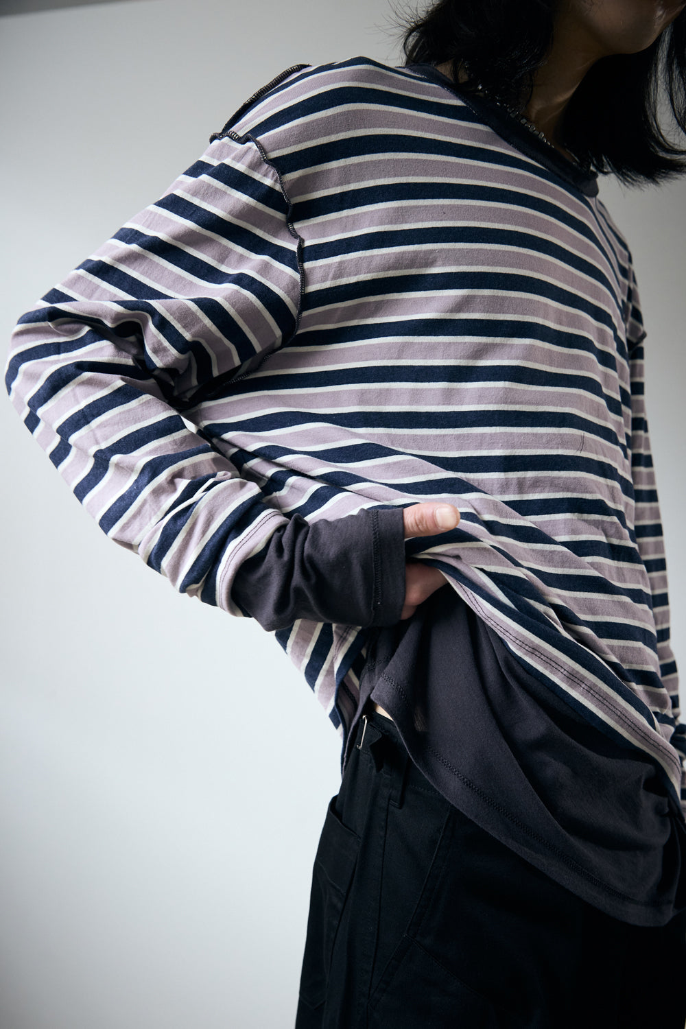 Hatchingroom - Two Face Stripe Tee Blue (Charcoal) product image 12 | TRAB K-Fashion Australia
