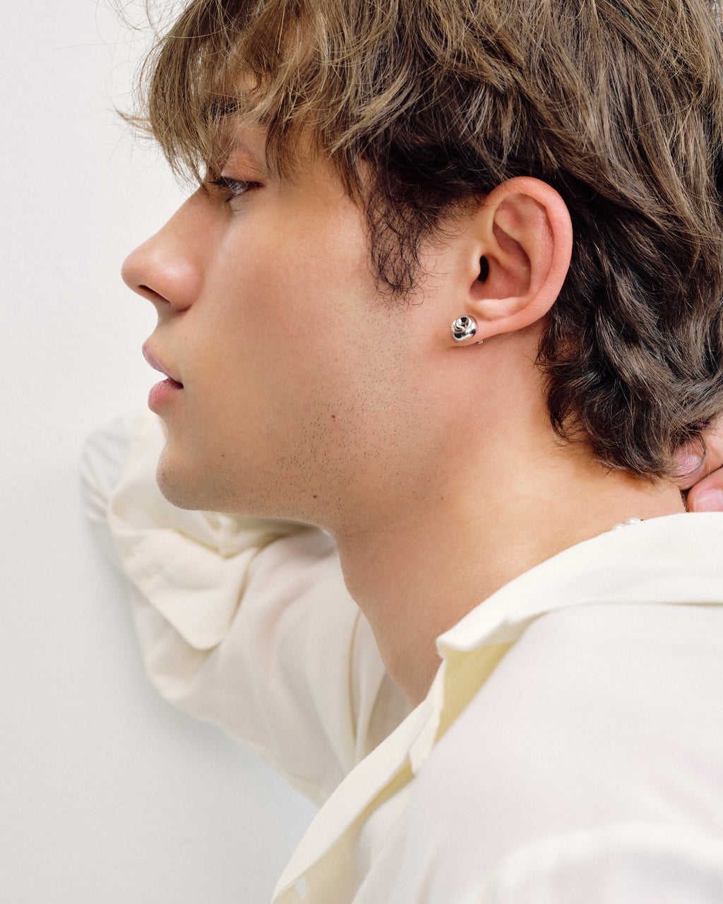 Numbering - Swirl Stud Earrings #5202 product image 4 | TRAB K-Fashion Australia