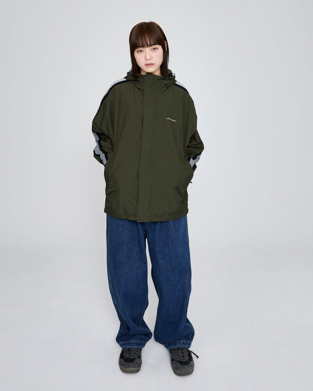 yeseyesee - Striking Windbreaker (Olive) product image 10 | TRAB K-Fashion Australia
