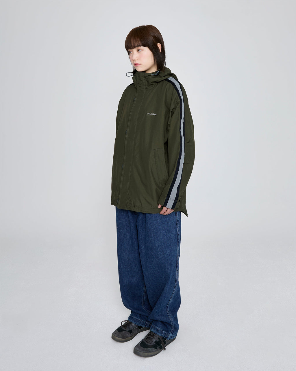 yeseyesee - Striking Windbreaker (Olive) product image 11 | TRAB K-Fashion Australia