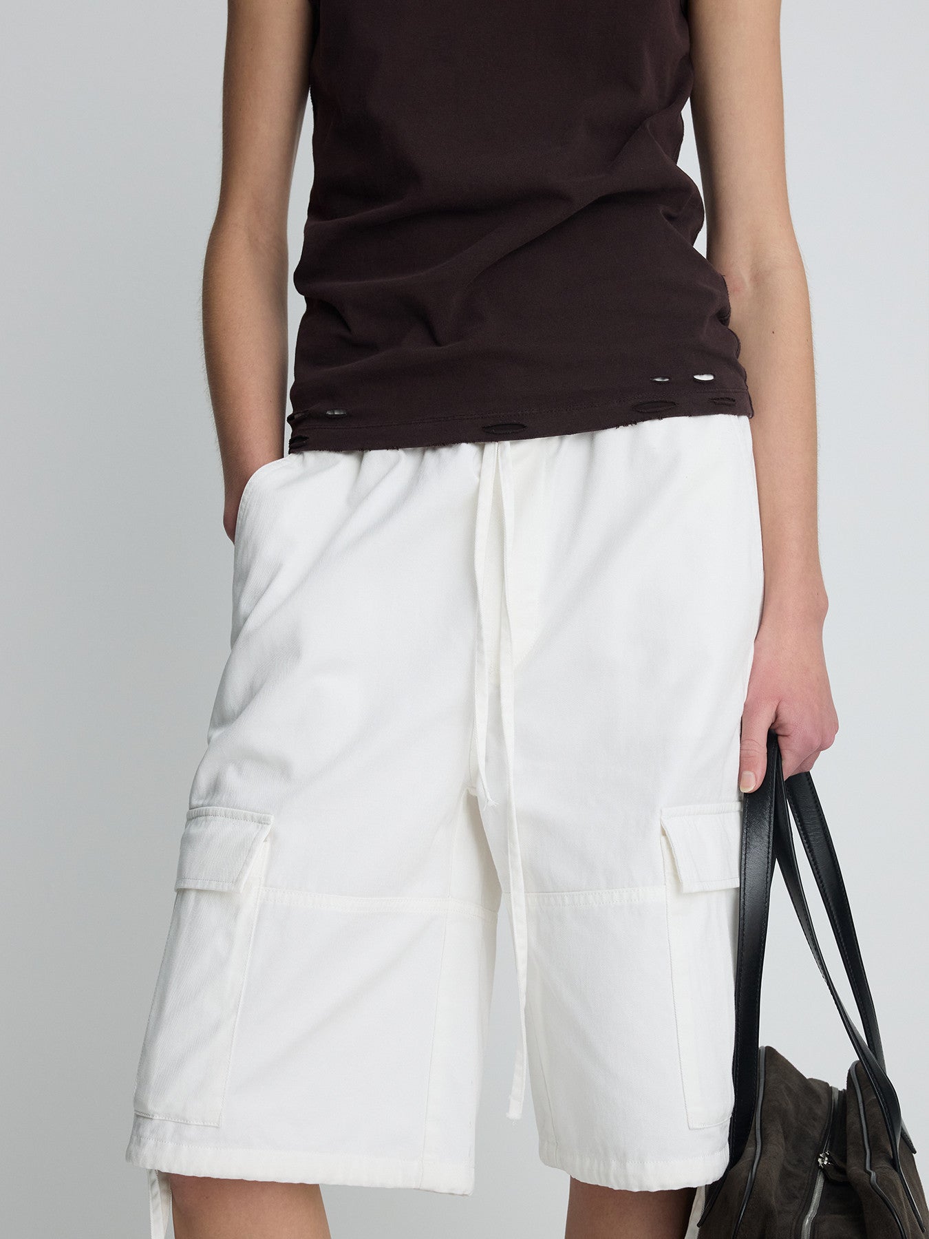 Tonywack - Garment-Washed Cargo Shorts (Off White) product image 3 | TRAB K-Fashion Australia