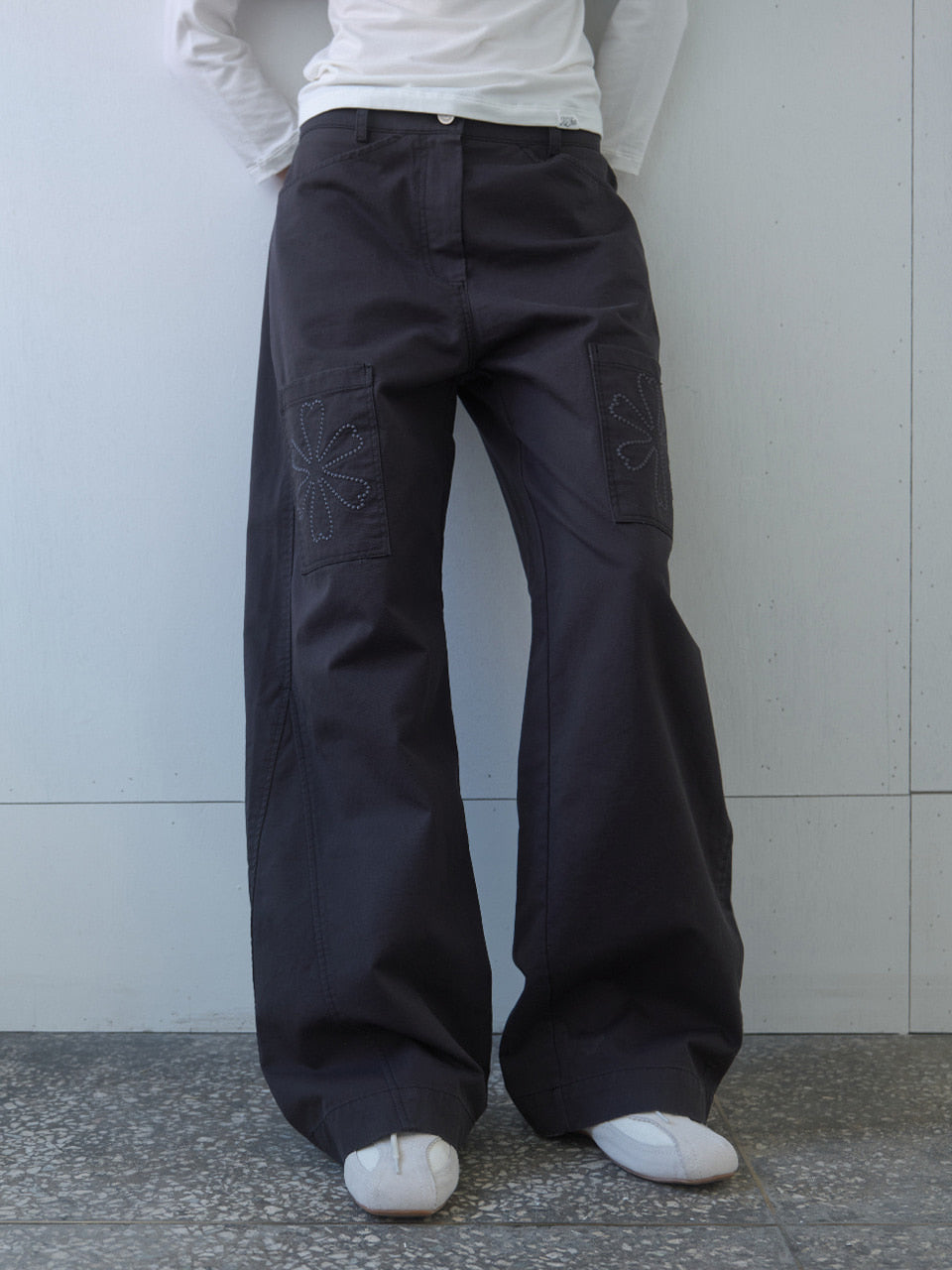 Kijun - Clover Pocket Pants (Black) product image 6 | TRAB K-Fashion Australia