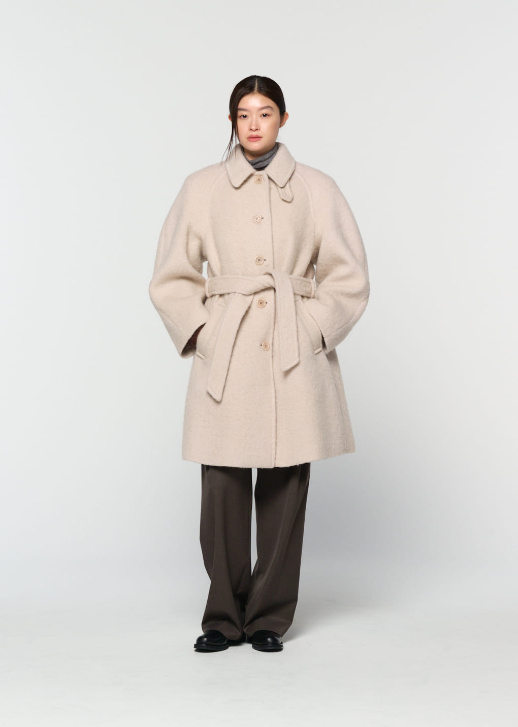 Amomento - alpaca raglan coat (Ivory) product image 6 | TRAB K-Fashion Australia