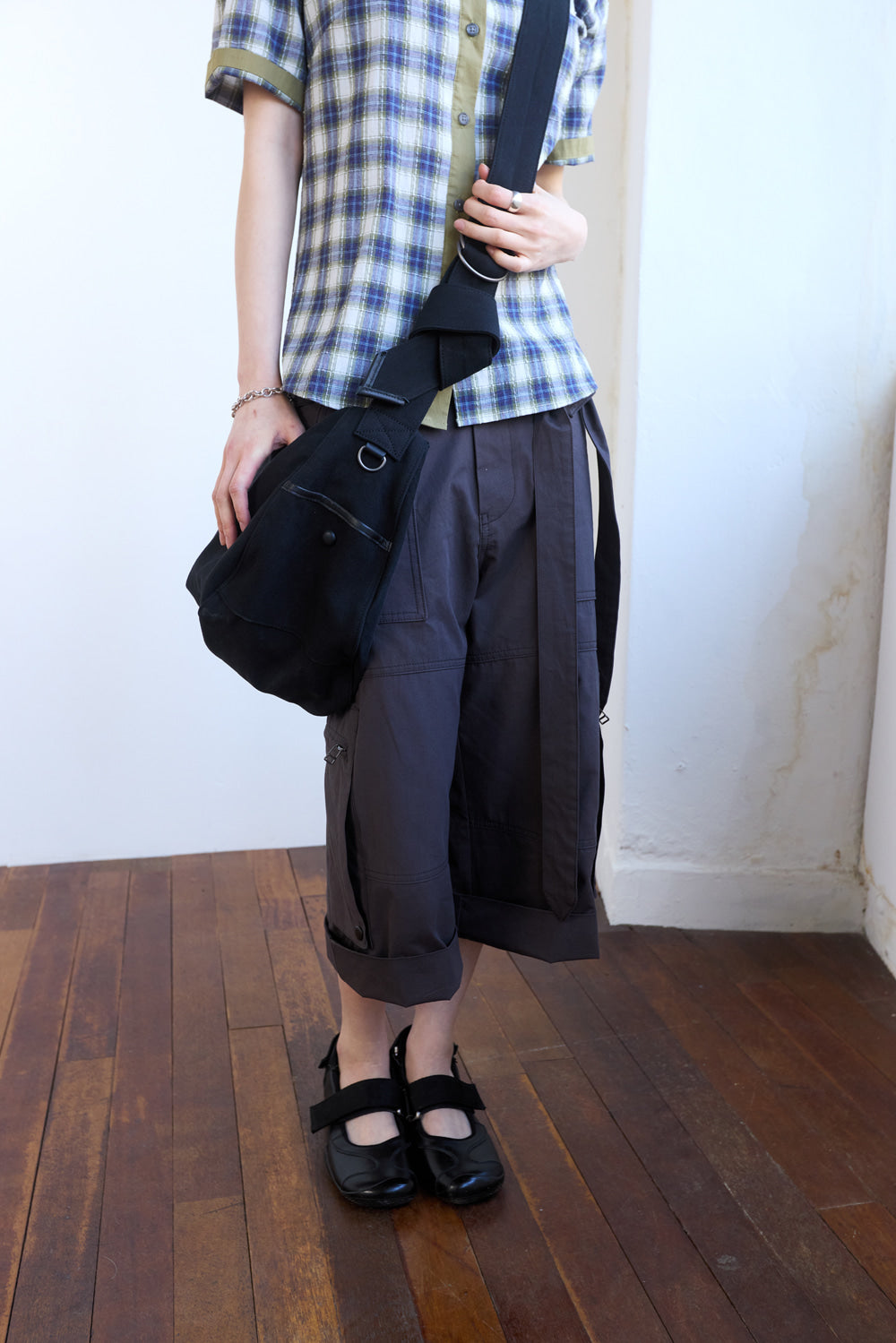 Hatchingroom - Roll Up Fatigue Shorts (Dark Purple) product image 15 | TRAB K-Fashion Australia