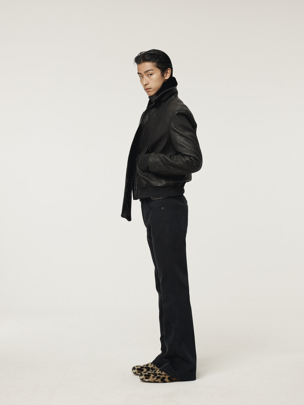 Recto - Flare Denim Pants (Black) product image 2 | TRAB K-Fashion Australia