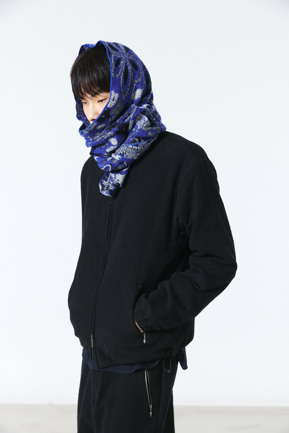 Hatchingroom - Floral Jacquard Muffler (Blue) product image 8 | TRAB K-Fashion Australia
