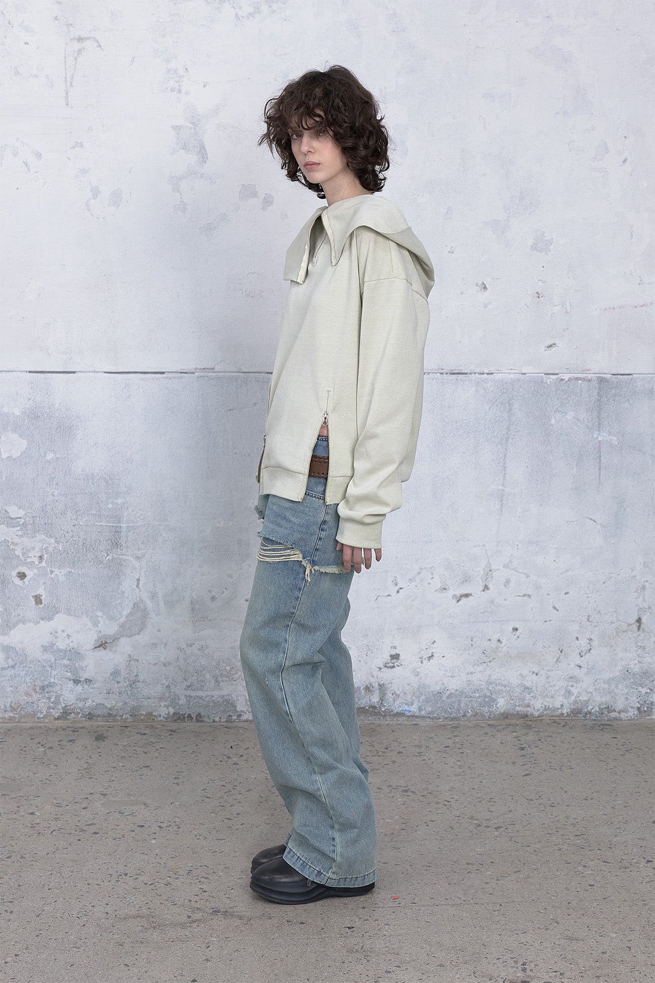 Deinet - Big Hooded Sweat Pullover (Oatmeal) product image 9 | TRAB K-Fashion Australia