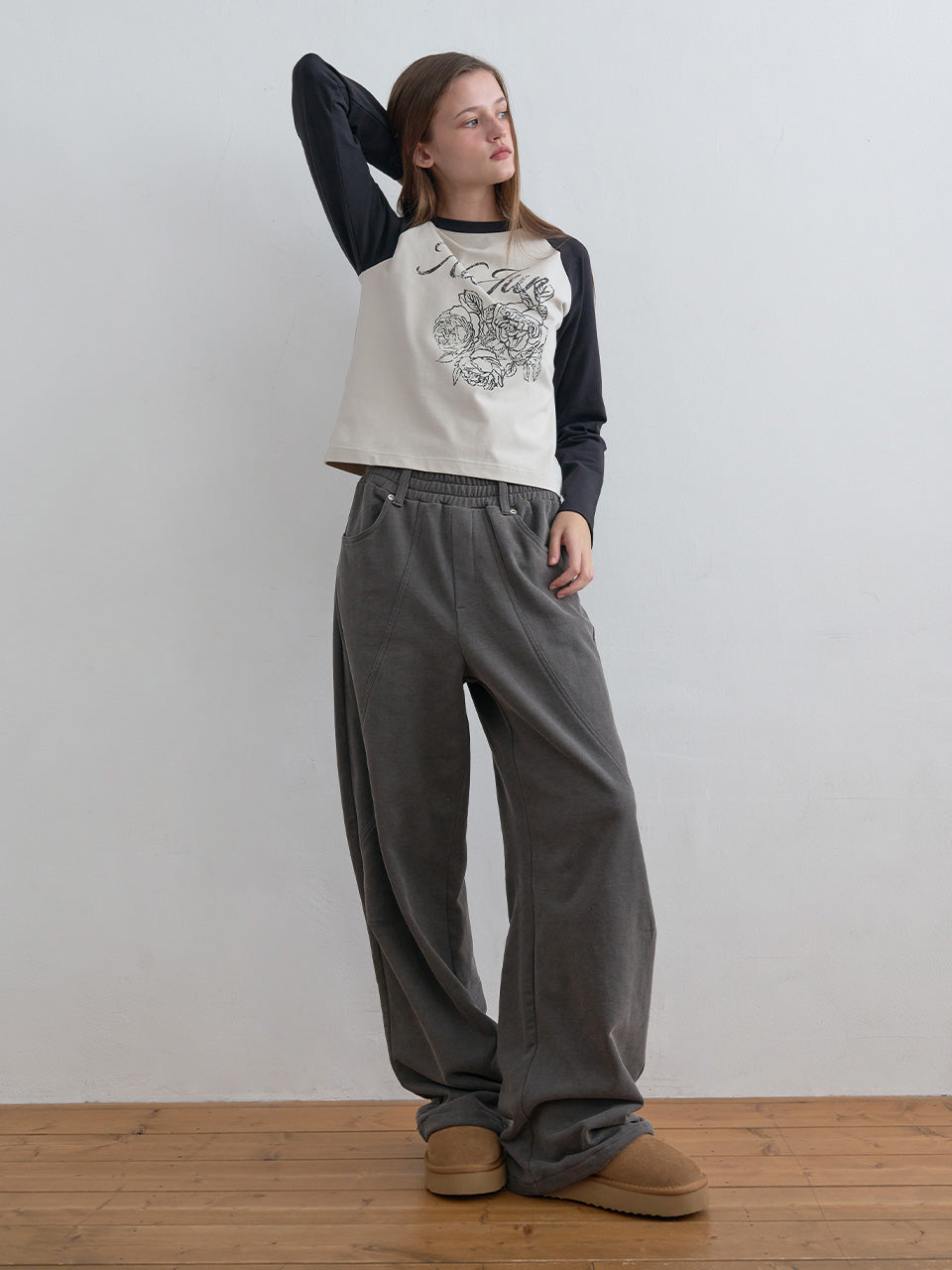 Kijun - Rose Raglan Tee (Charcoal) product image 4 | TRAB K-Fashion Australia