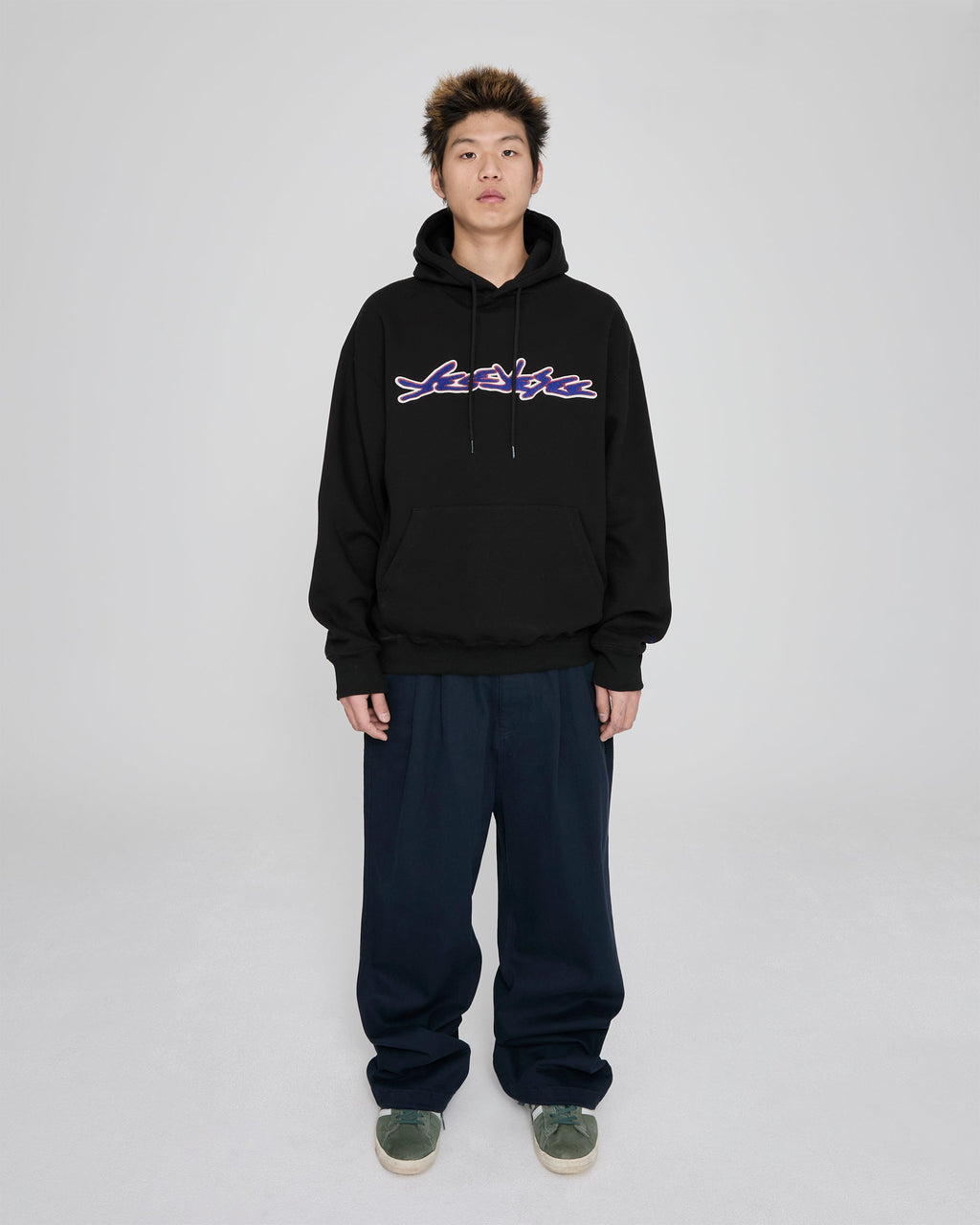 yeseyesee - Y.E.S Sign Logo Hoodie (Black) product image 7 | TRAB K-Fashion Australia