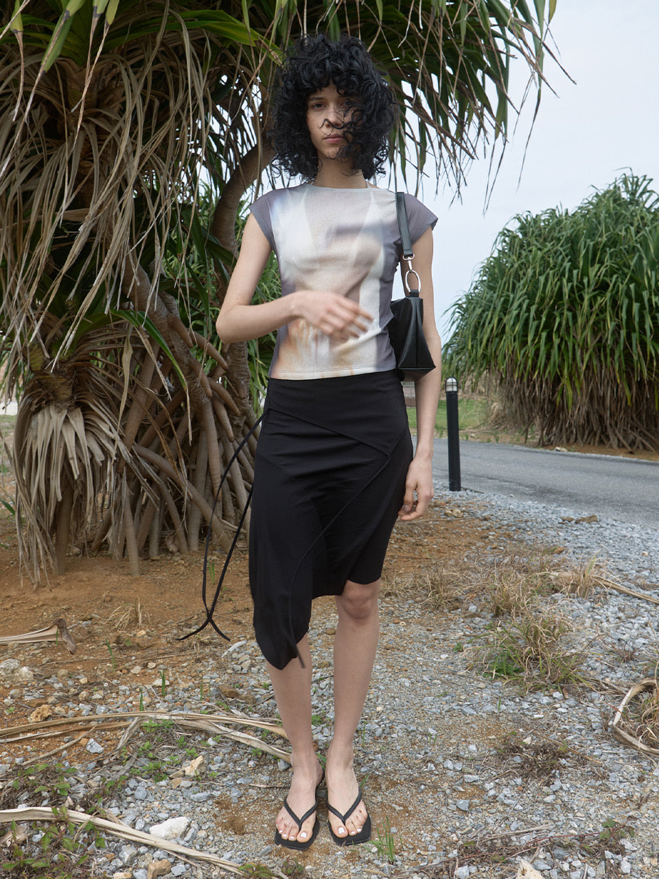 Kijun - [Ships 29 June] Print Cap Sleeve Top (Charcoal) product image 5 | TRAB K-Fashion Australia