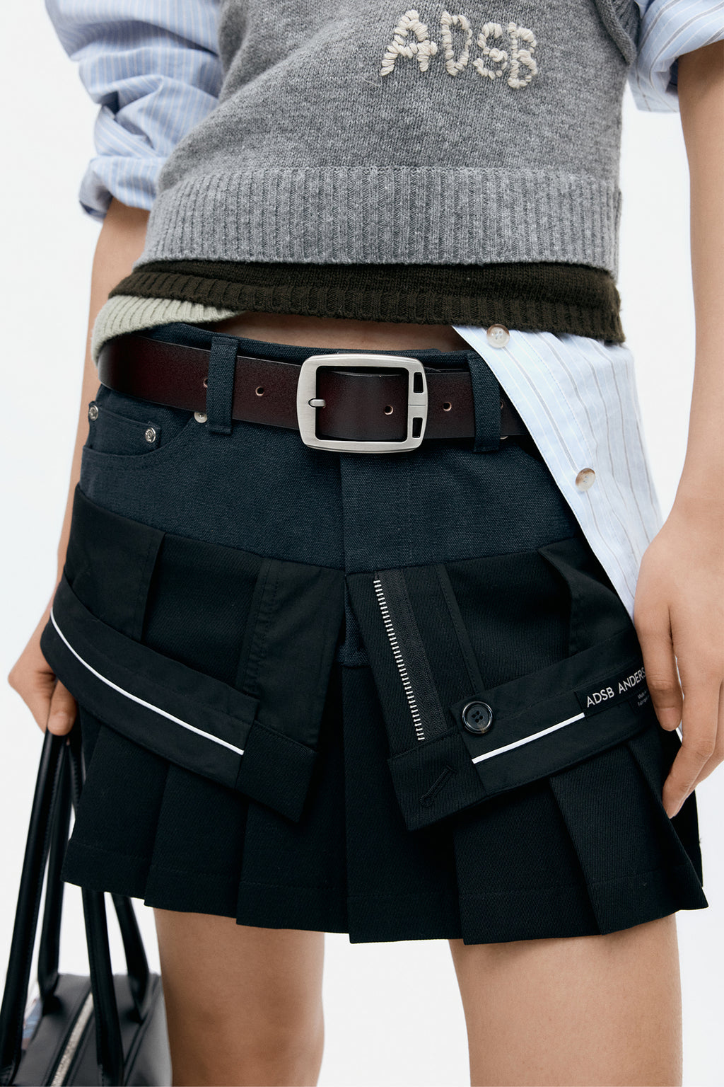 Andersson Bell - Inside Out Pleats Skirt (Black) product image 6 | TRAB K-Fashion Australia