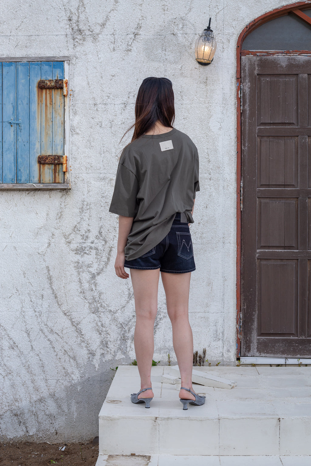 Matin Kim - Stitch Point Denim Shorts (Black) product image 8 | TRAB K-Fashion Australia