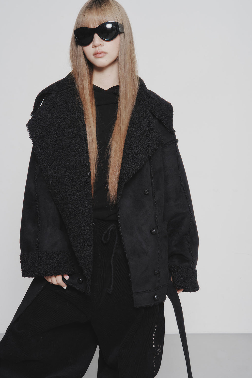 Deinet - Button Up Belted Shearling Jacket (Black) product image 8 | TRAB K-Fashion Australia