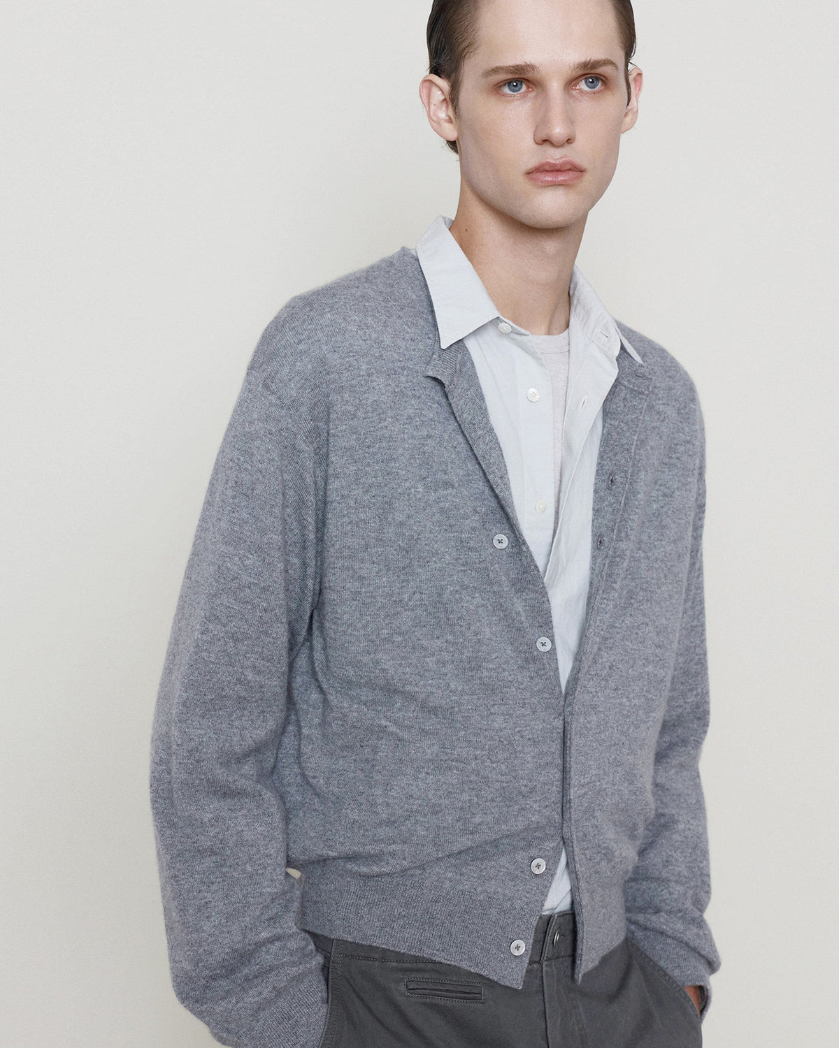 Brownyard - [Pre-Order – Ships October 14] Super Light Cashmere Round Cardigan (Grey) product image 2 | TRAB K-Fashion Australia