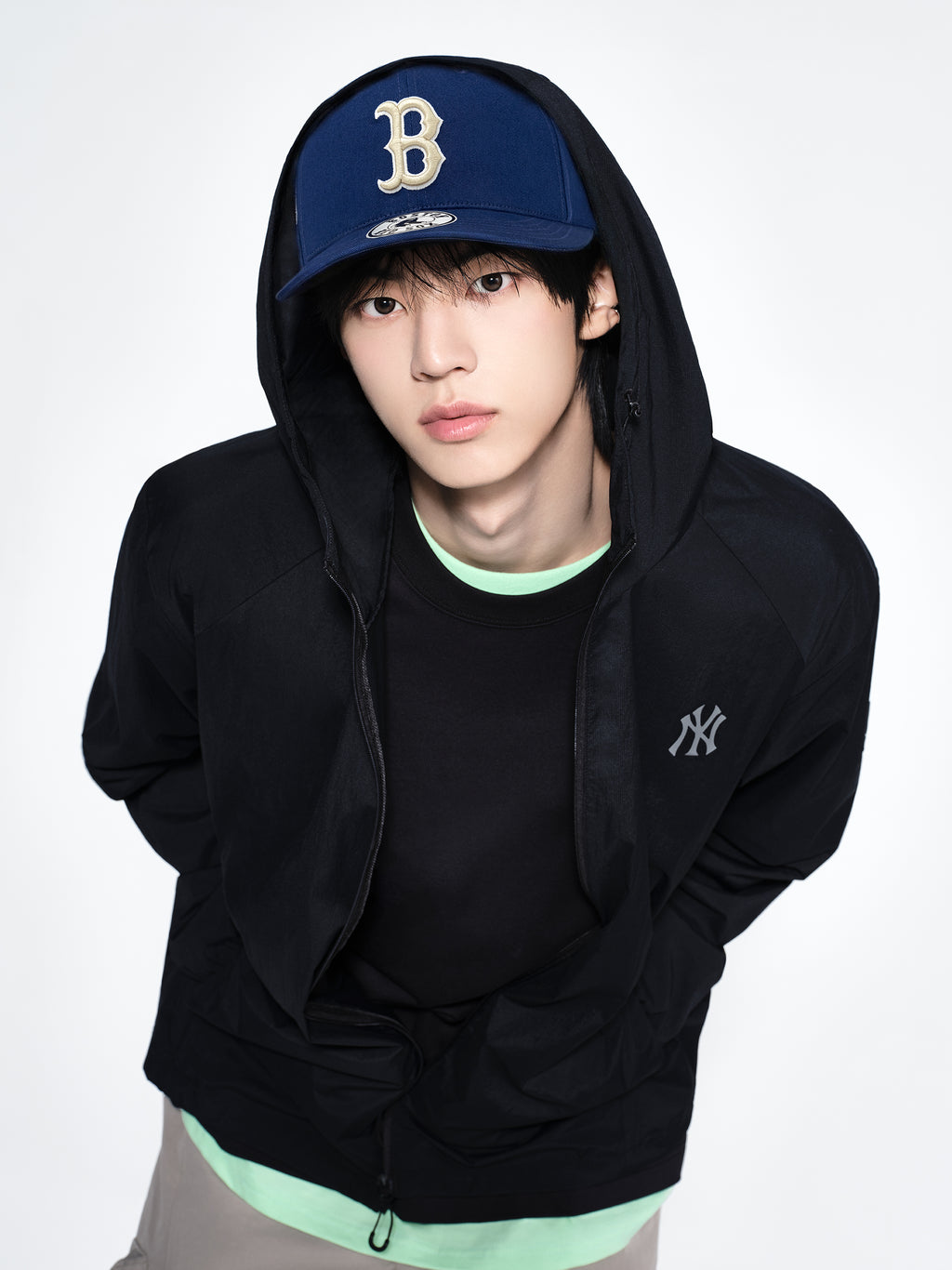 MLB Korea - MLB Signature All-Over Patch Structure Ball Cap Boston Red Sox (Navy) product image 3 | TRAB K-Fashion Australia