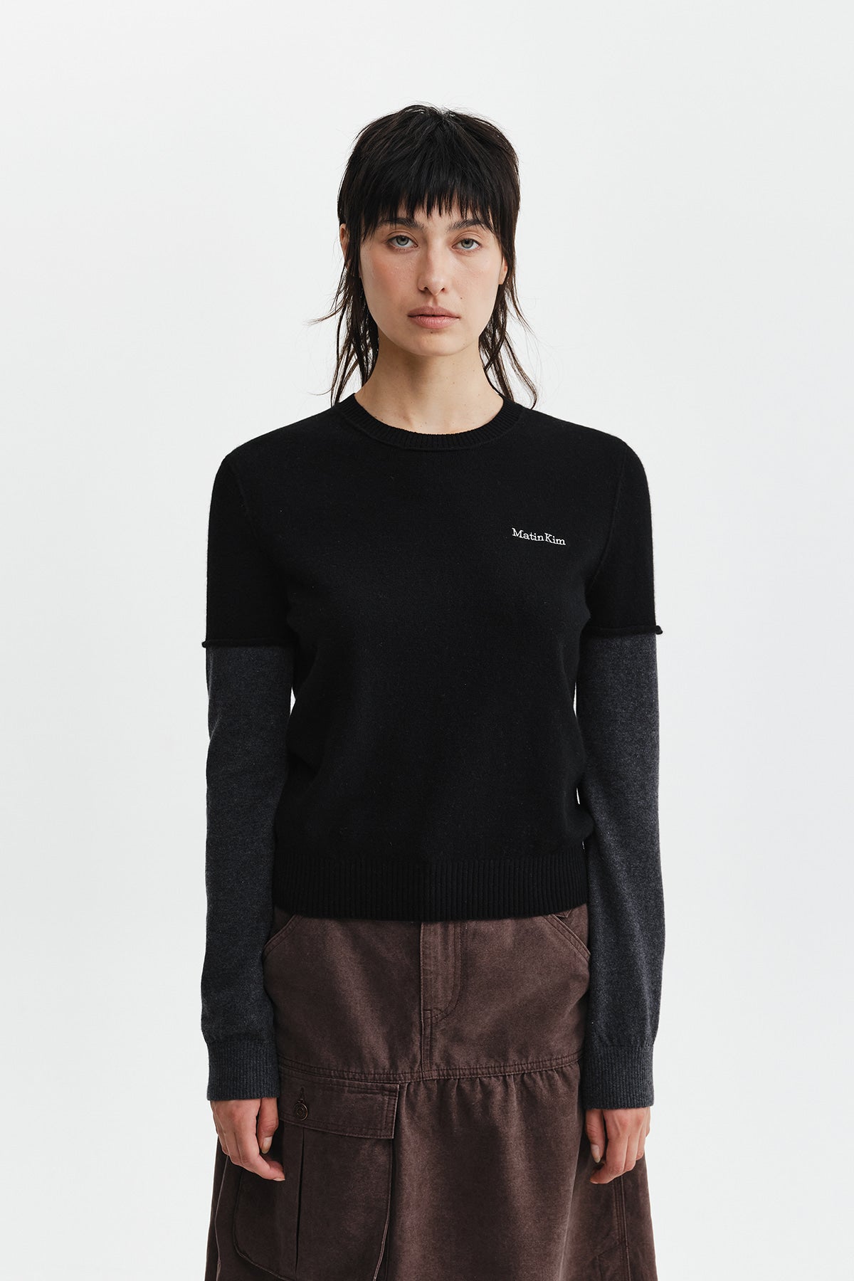 Matin Kim - [Pre-Order – Ships September 28] Cashmere Blended Two Tone Knit Pullover (Black) product image 6 | TRAB K-Fashion Australia