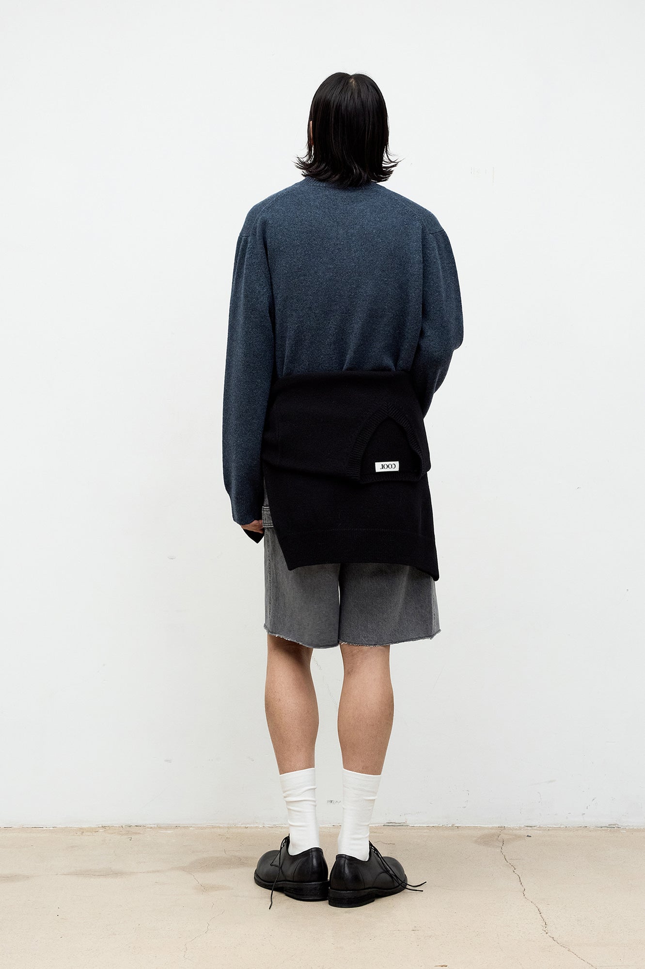 Coor - Wool V-Neck Sweater (Melange Blue) product image 4 | TRAB K-Fashion Australia