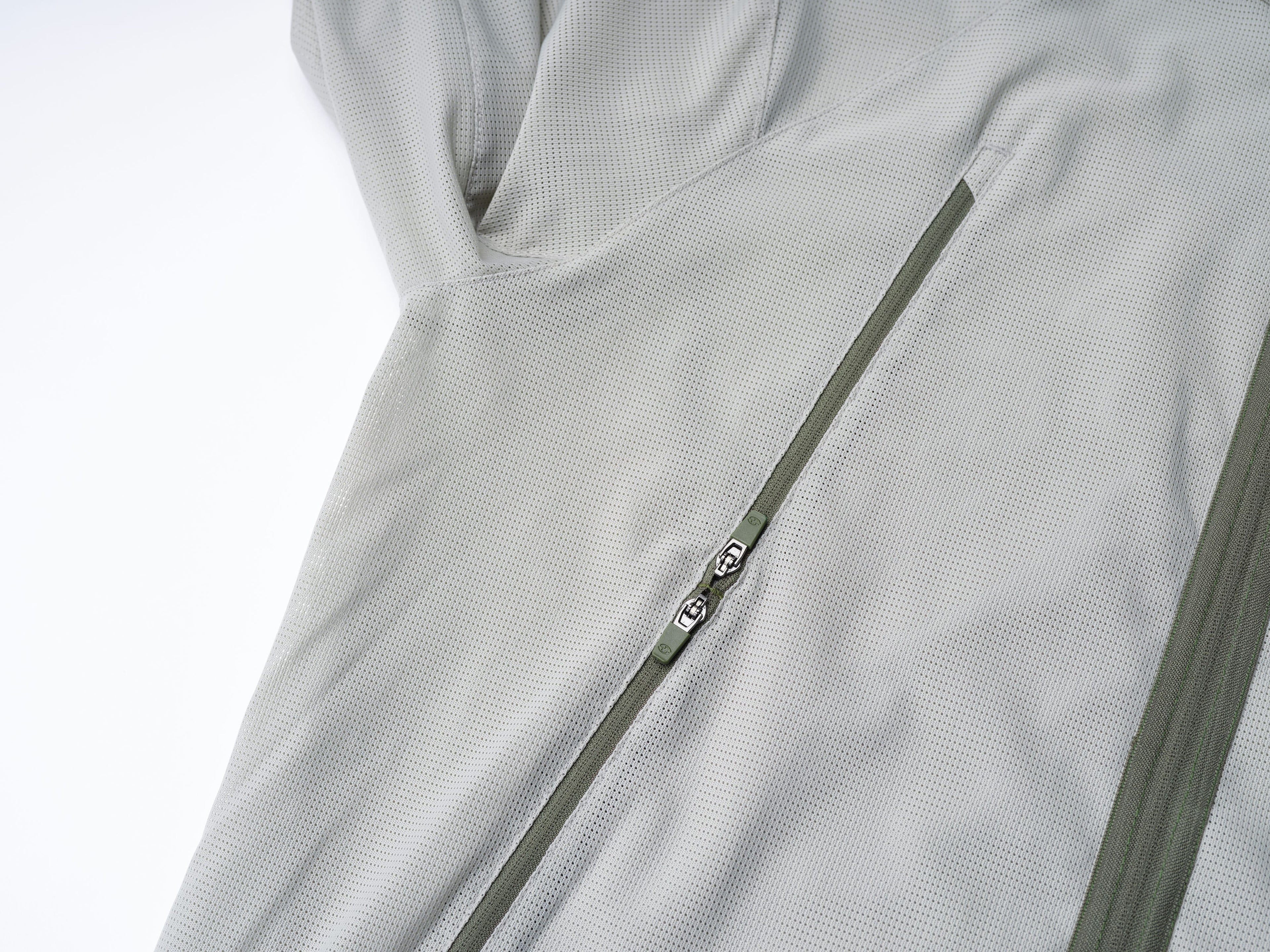 San San Gear - Zipper Mesh Jacket (Grey) product image 7 | TRAB K-Fashion Australia