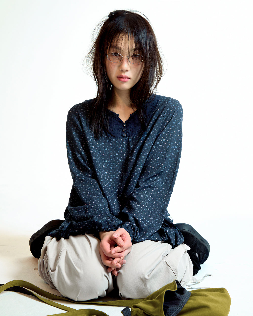 Coyseio - Dudu Puff Blouse (Navy) product image 7 | TRAB K-Fashion Australia