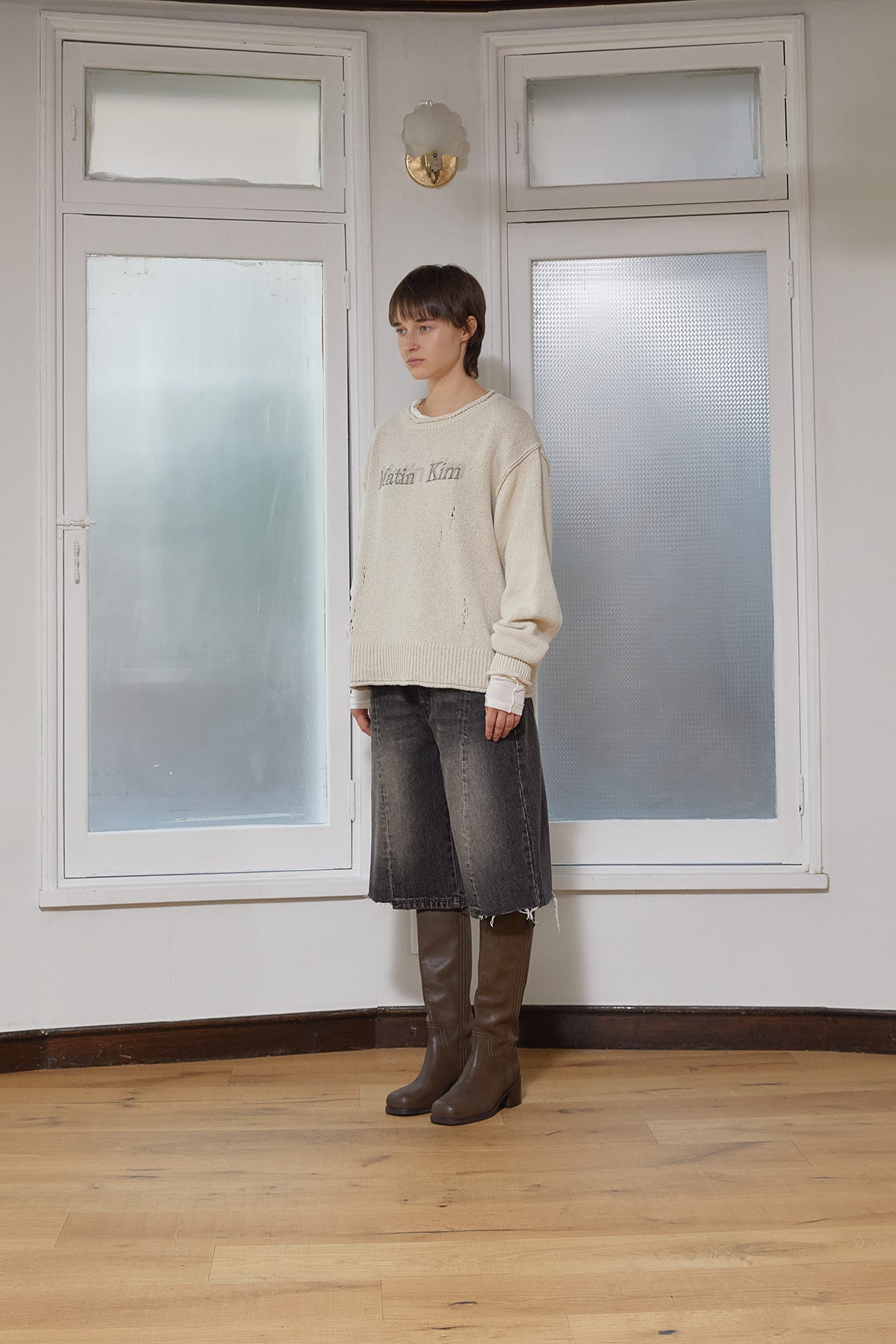 Matin Kim - Crack Logo Vintage Knit Pullover (Beige) product image 6 | TRAB K-Fashion Australia