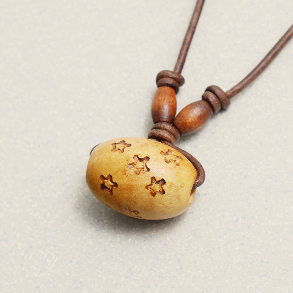 Towtow Archive - [Pre-Order – Ships April 20] Star Egg Necklace (Brown) product image 3 | TRAB K-Fashion Australia