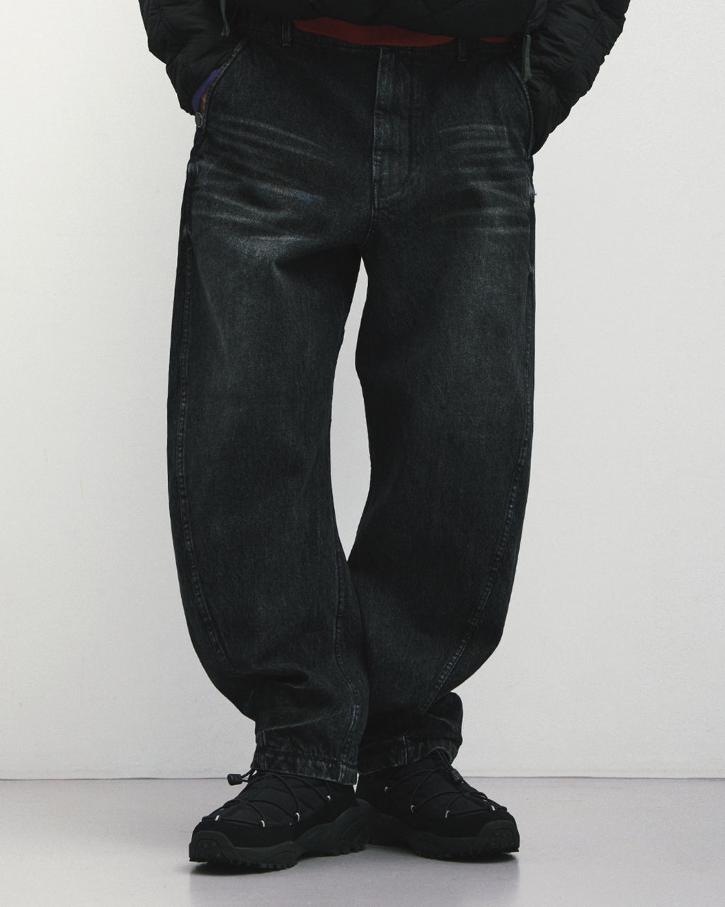 Eastlogue - Cinch Back Curved Pants (Black Denim) product image 2 | TRAB K-Fashion Australia
