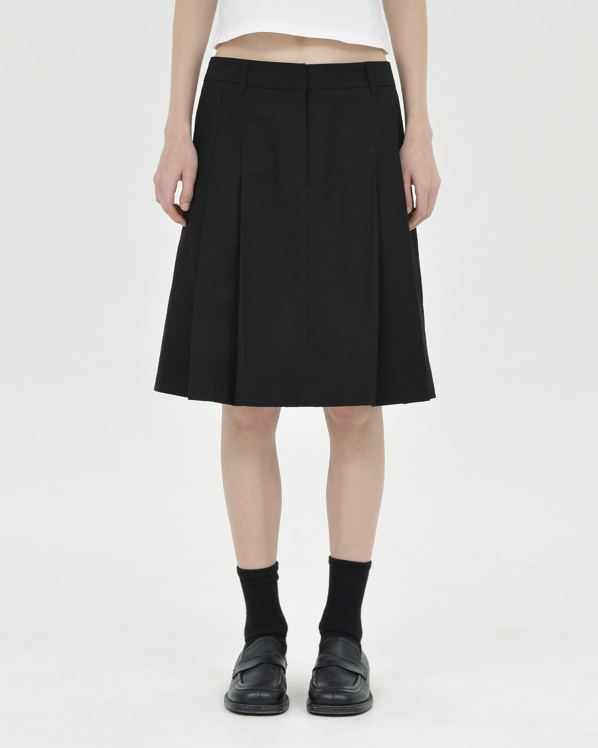 Brownyard - Pleats Skirt (Black) product image 1 | TRAB K-Fashion Australia