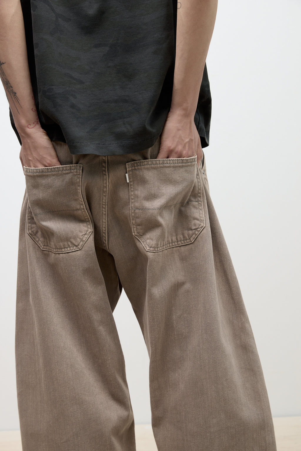 Hatchingroom - Curve Jeans Washed (Beige) product image 14 | TRAB K-Fashion Australia