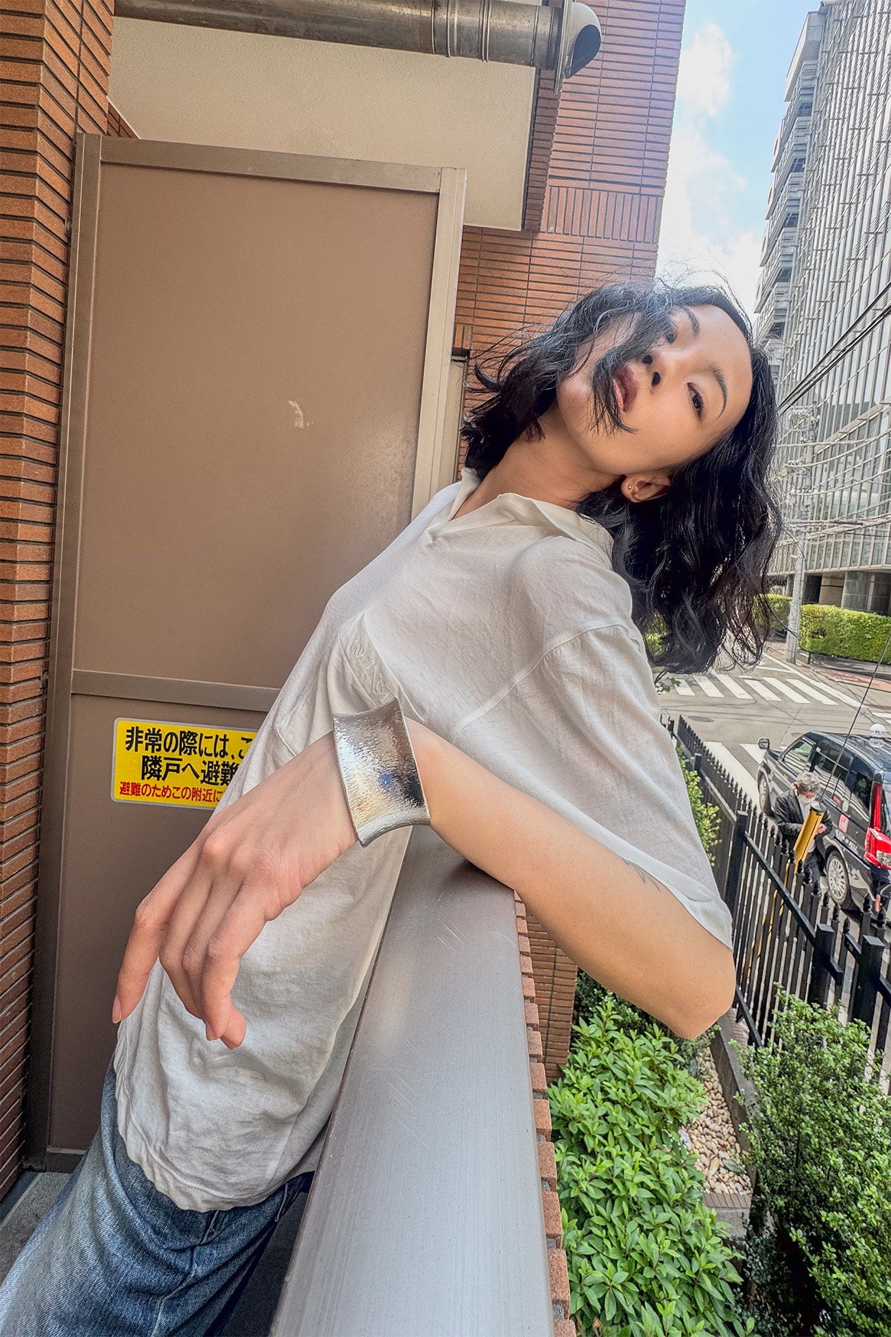 Deinet - Vintage Collar T-Shirt (White) product image 7 | TRAB K-Fashion Australia